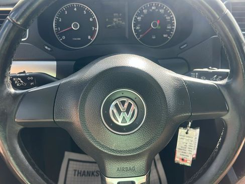 Used 2013 Volkswagen Jetta SE FWD image 21