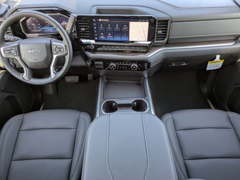 New 2026 Chevrolet Silverado 2500 LT w/ Trail Boss Package image 9