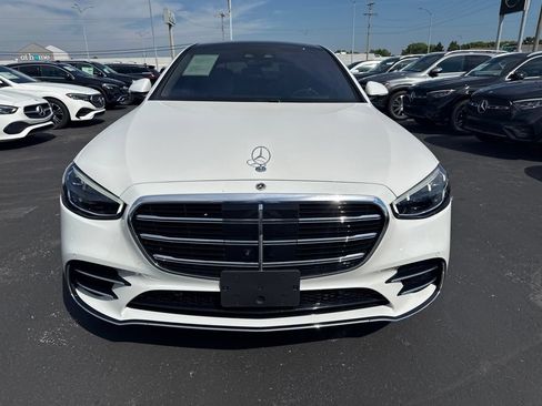 Used 2024 Mercedes-Benz S 580 4MATIC Sedan image 3