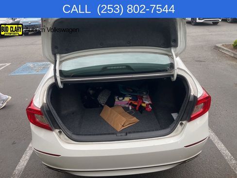Used 2018 Honda Accord Sport image 24