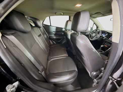 Used 2022 Buick Encore Preferred w/ Safety Package FWD image 37
