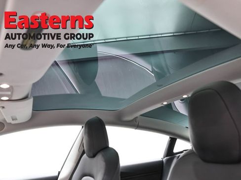 Used 2018 Tesla Model 3 Long Range image 29