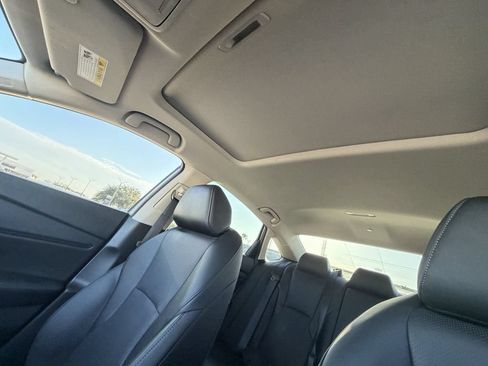 Used 2025 Honda Accord Touring image 27