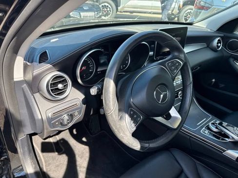 Used 2016 Mercedes-Benz C 300 Sedan image 7