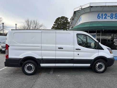 Used 2018 Ford Transit 150 130 Low Roof image 5