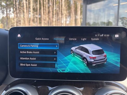 Used 2022 Mercedes-Benz GLC 300 w/ Premium Package Lite image 40