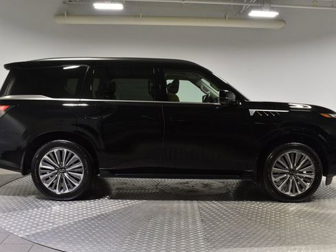 New 2026 INFINITI QX80 Luxe w/ Cargo Package image 7
