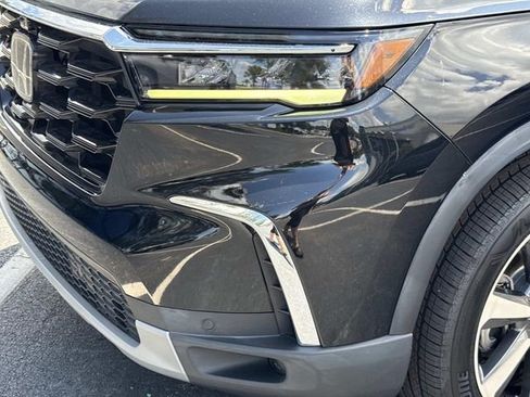 Certified 2023 Honda Pilot Elite image 10