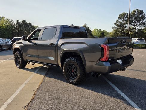 Used 2025 Toyota Tundra TRD Pro AWD/4WD image 7