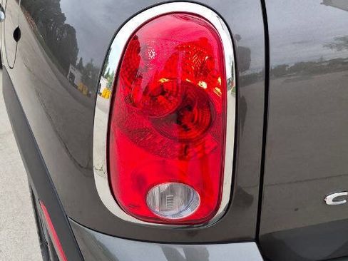 Used 2013 MINI Cooper Countryman image 19