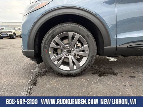 New 2026 Ford Explorer Active w/ Active Comfort Package AWD/4WD image 26