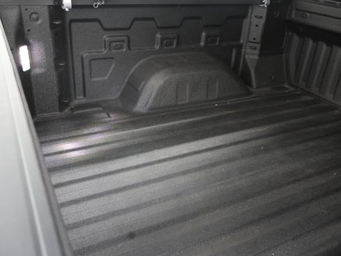 Used 2024 Chevrolet Silverado 1500 RST AWD/4WD image 5