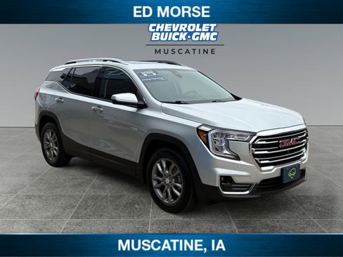 Used 2022 GMC Terrain SLT w/ Infotainment Package II image 7