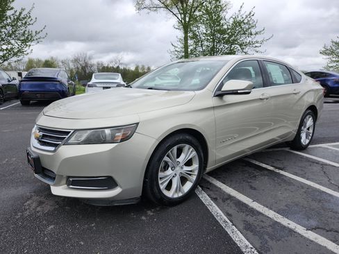 Used 2014 Chevrolet Impala LT w/ Convenience Package FWD image 12