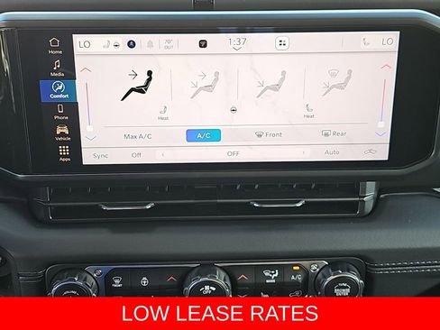 New 2025 Jeep Gladiator Willys image 20