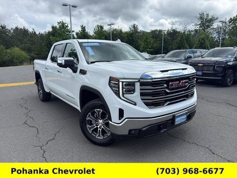 Certified 2026 GMC Sierra 1500 SLT AWD/4WD image 1