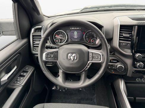 New 2026 RAM 1500 Express AWD/4WD image 12