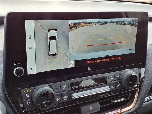 Certified 2026 Toyota Grand Highlander AWD Hybrid image 9