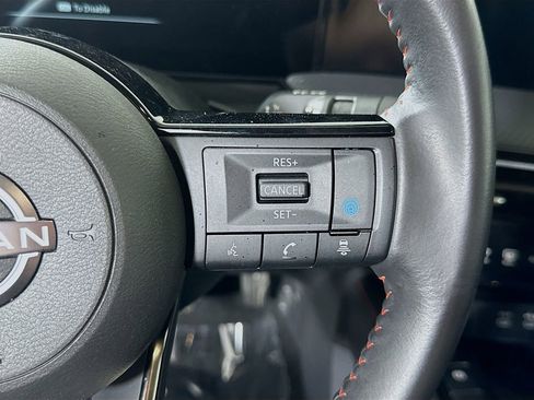 Used 2025 Nissan Kicks SR AWD/4WD image 24