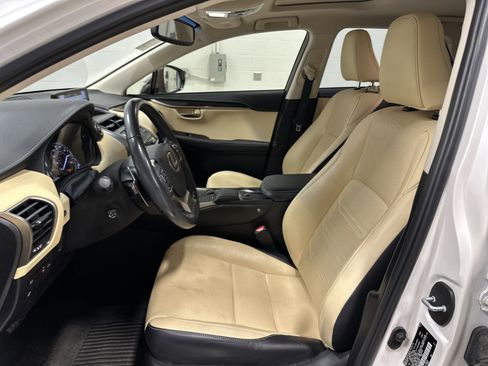 Used 2018 Lexus NX 300h AWD w/ Luxury Package image 16