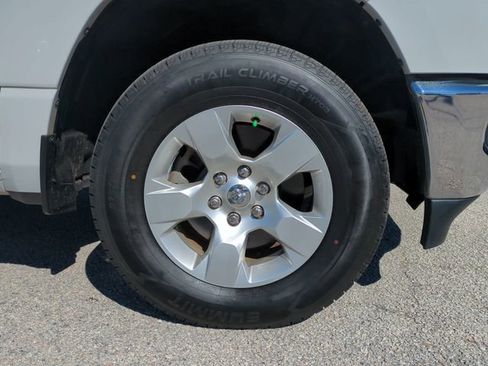 Used 2022 RAM 1500 Big Horn image 11