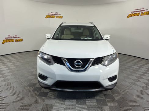 Used 2016 Nissan Rogue S w/ Appearance Package FWD image 8
