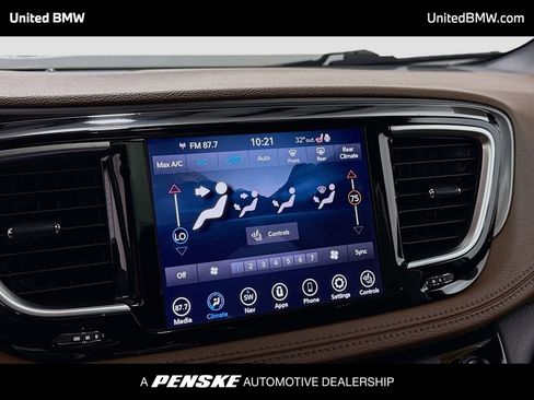 Used 2020 Chrysler Pacifica Limited w/ Advanced Safetytec Group image 11
