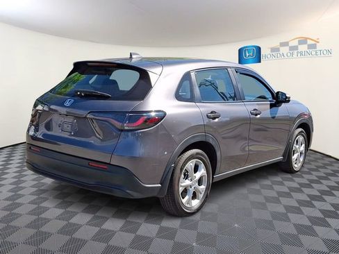 Used 2025 Honda HR-V LX image 6
