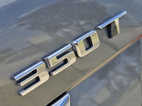 New 2026 Cadillac XT5 Luxury FWD image 14