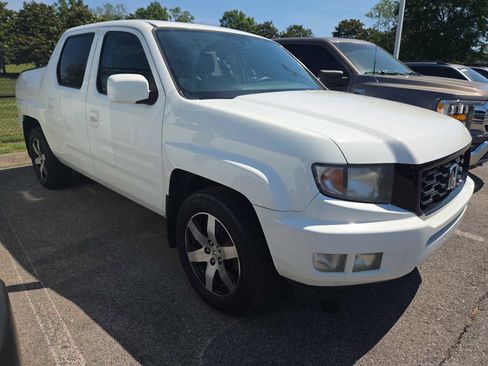 Used 2014 Honda Ridgeline SE image 1