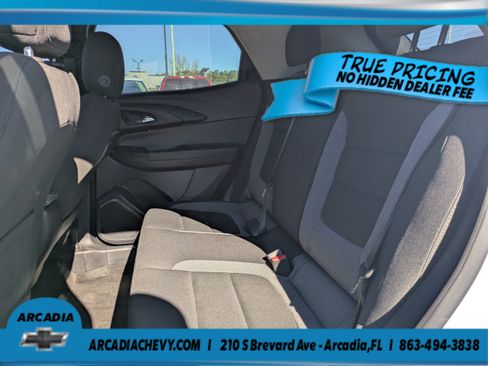 Used 2023 Chevrolet TrailBlazer LS FWD image 11