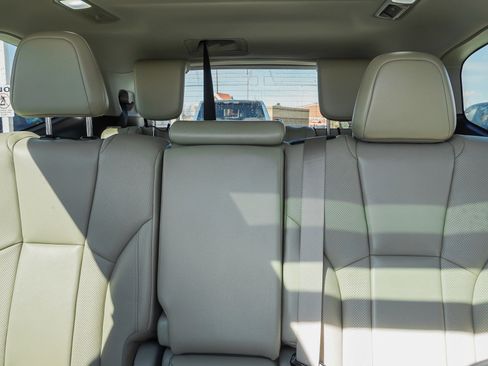 Used 2023 Subaru Ascent Limited w/ Technology Package image 22