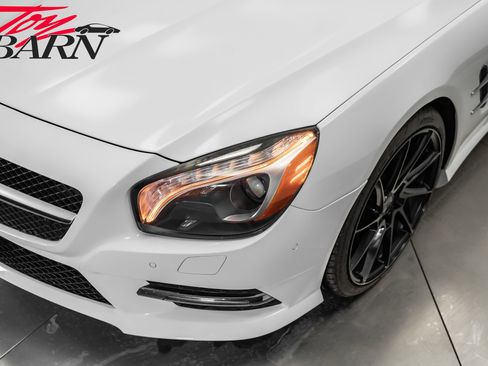 Used 2015 Mercedes-Benz SL 550 image 19