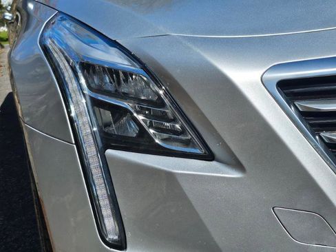 Used 2018 Cadillac CT6 Luxury image 23