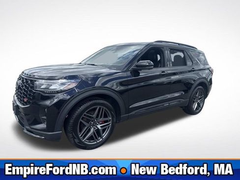 Certified 2025 Ford Explorer ST AWD/4WD image 1