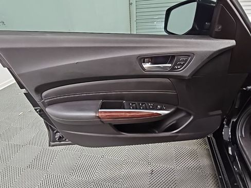 Used 2017 Acura TLX V6 w/ Technology Package image 28