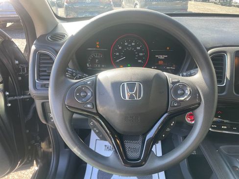 Used 2021 Honda HR-V EX image 15