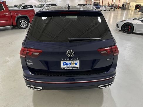 Certified 2023 Volkswagen Tiguan SEL R-Line image 8