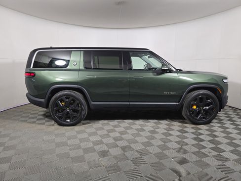 Used 2023 Rivian R1S Adventure AWD/4WD image 6