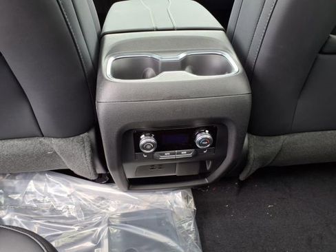 New 2025 GMC Acadia Elevation AWD/4WD image 16