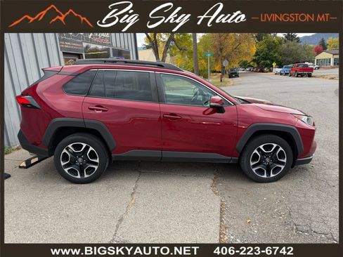 Used 2019 Toyota RAV4 Adventure image 6