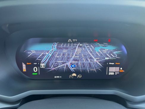 Used 2024 Polestar Polestar 2 image 12