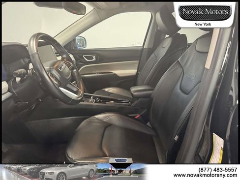 Used 2022 Jeep Compass Limited w/ Elite Group image 12