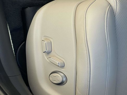 Used 2023 Genesis G80 2.5T image 20