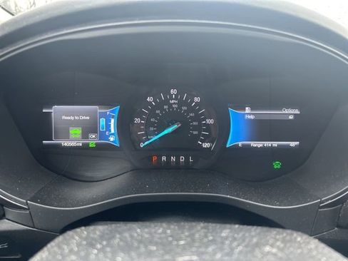 Used 2018 Ford Fusion SE w/ Equipment Group 601A image 15