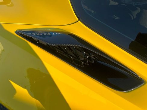 Used 2019 Chevrolet Corvette ZR1 w/ Chrome Badge Package RWD image 31