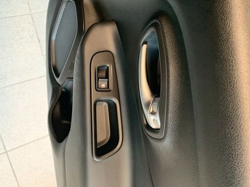 Used 2022 Jeep Renegade Altitude w/ Convenience Group image 23