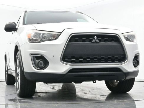 Used 2013 Mitsubishi Outlander Sport LE image 42