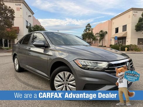 Used 2020 Volkswagen Jetta S w/ Driver Assistance Package FWD image 3