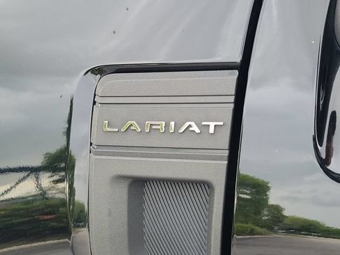 Used 2022 Ford Maverick Lariat w/ Lariat Luxury Package FWD image 4